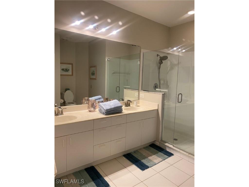 210 Vintage Circle #C401 Naples FL 34119 225067679 image15