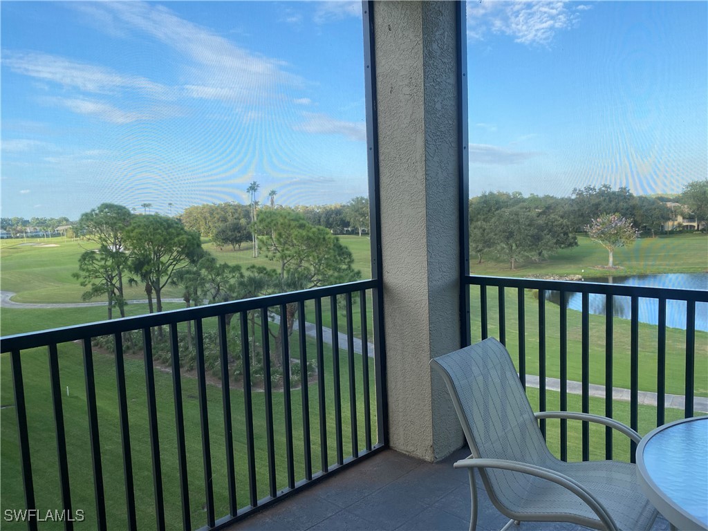 210 Vintage Circle #C401 Naples FL 34119 225067679 image3