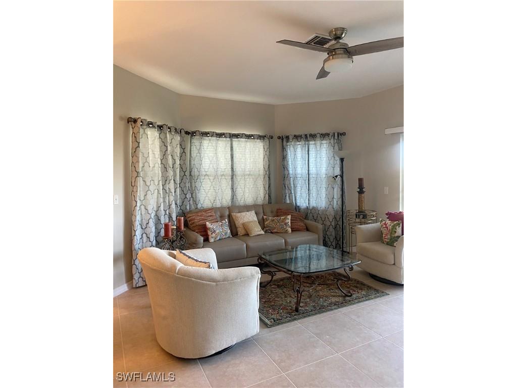 210 Vintage Circle #C401 Naples FL 34119 225067679 image4