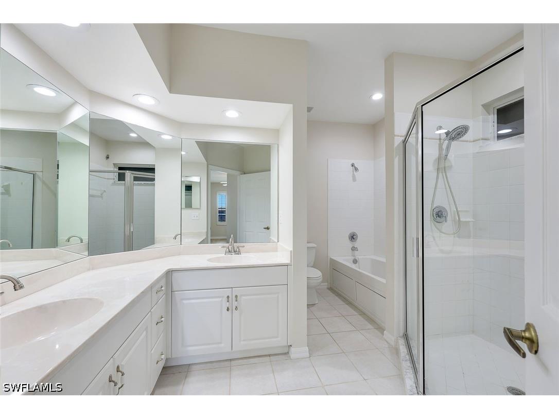 210 Waterside Circle #201 Marco Island FL 34145 226024190 image11