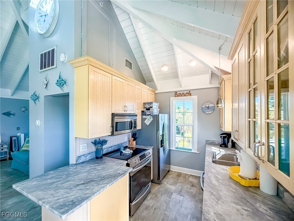 210 White Pelican Drive Upper Captiva FL 33924 2025018406 image22