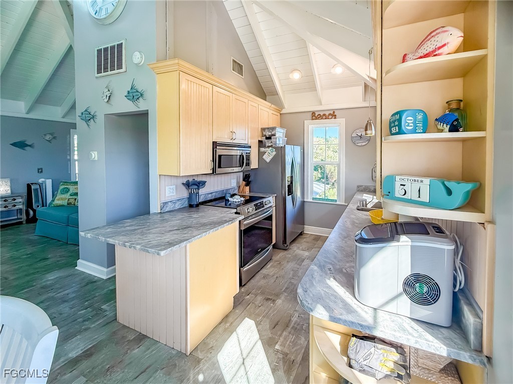 210 White Pelican Drive Upper Captiva FL 33924 2025018406 image23