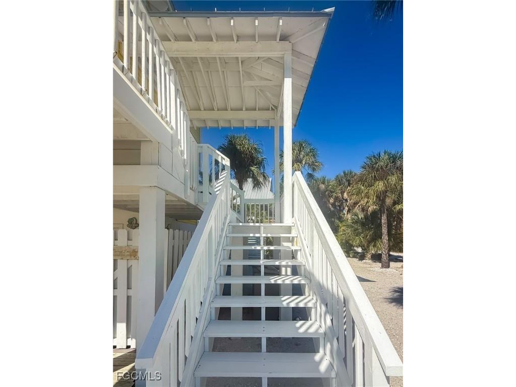 210 White Pelican Drive Upper Captiva FL 33924 2025018406 image49