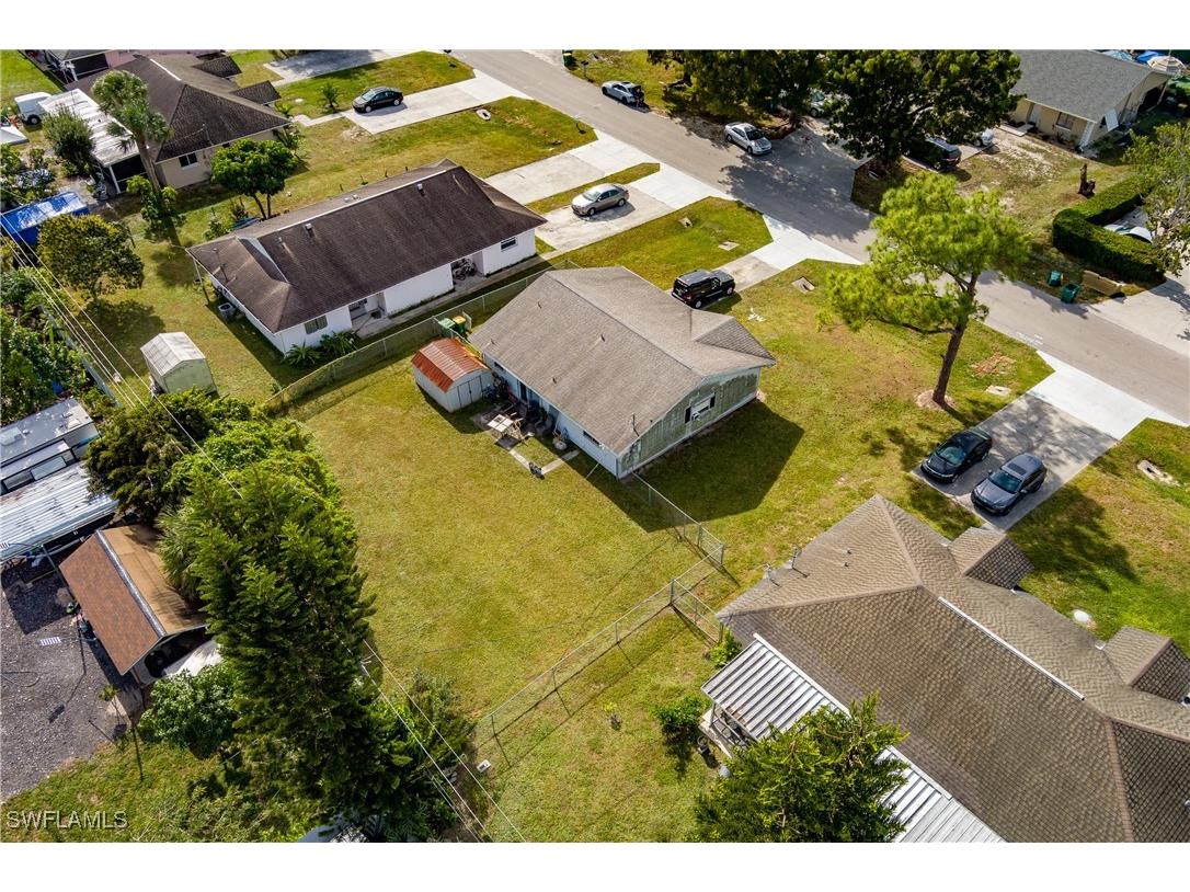 2100 55th Terrace SW Naples FL 34116 225083731 image20