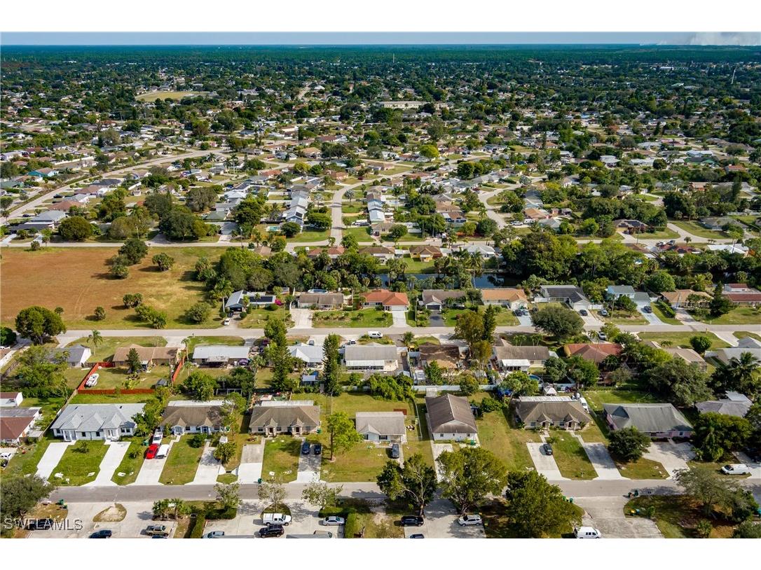 2100 55th Terrace SW Naples FL 34116 225083731 image29