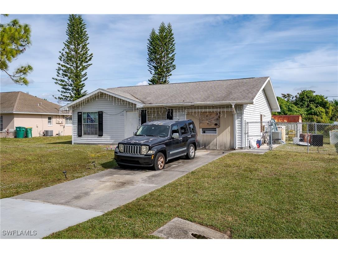 2100 55th Terrace SW Naples FL 34116 225083731 image3