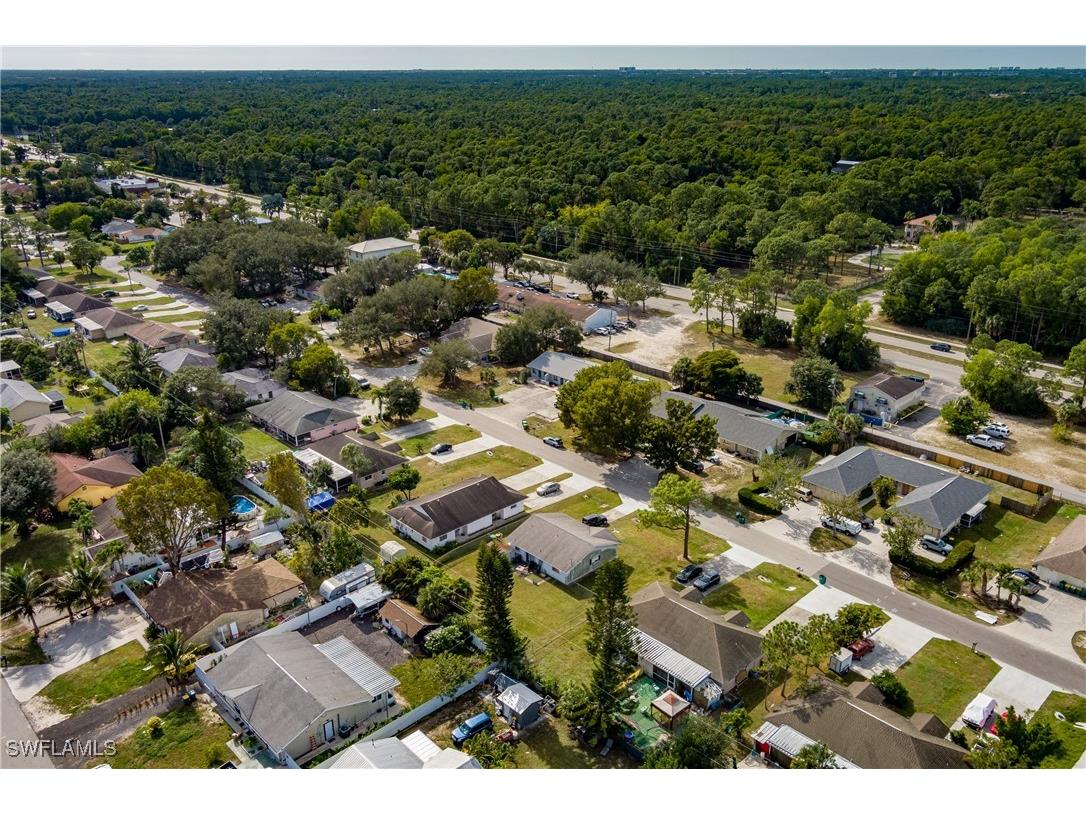 2100 55th Terrace SW Naples FL 34116 225083731 image33