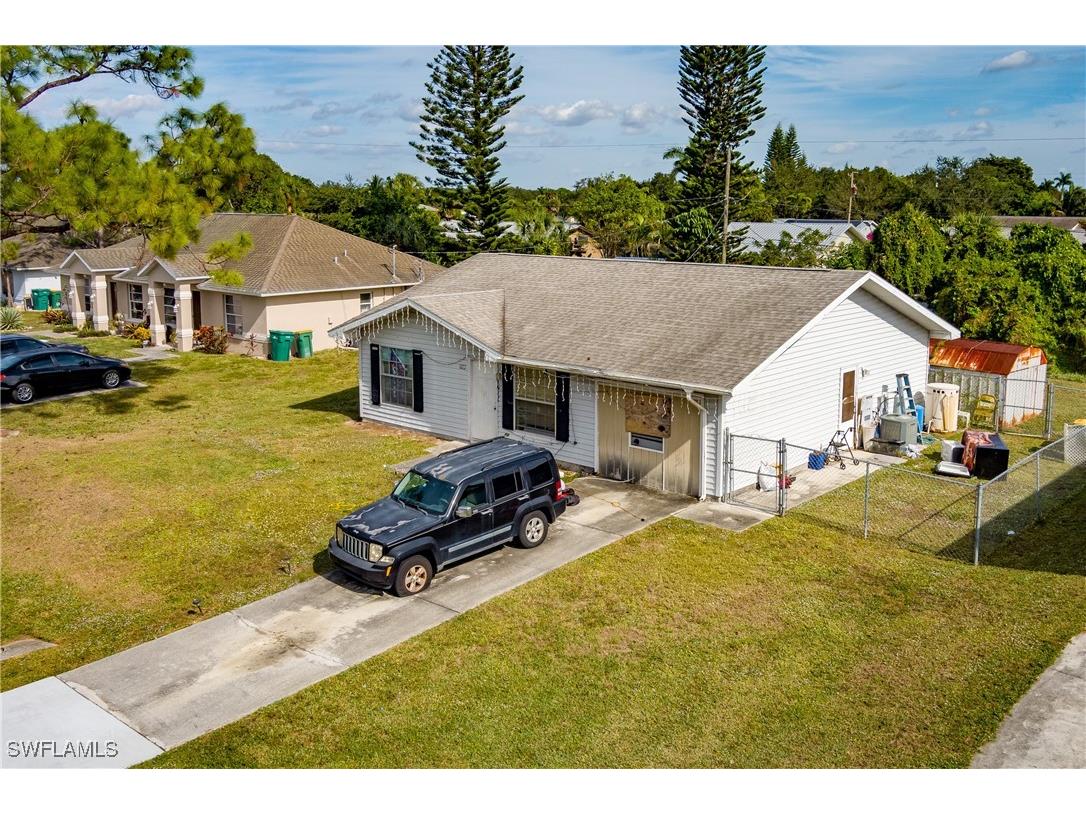 2100 55th Terrace SW Naples FL 34116 225083731 image5