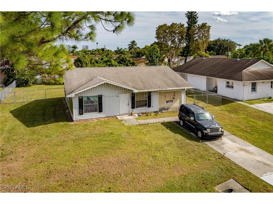 2100 55th Terrace SW Naples FL 34116 225083731 image6