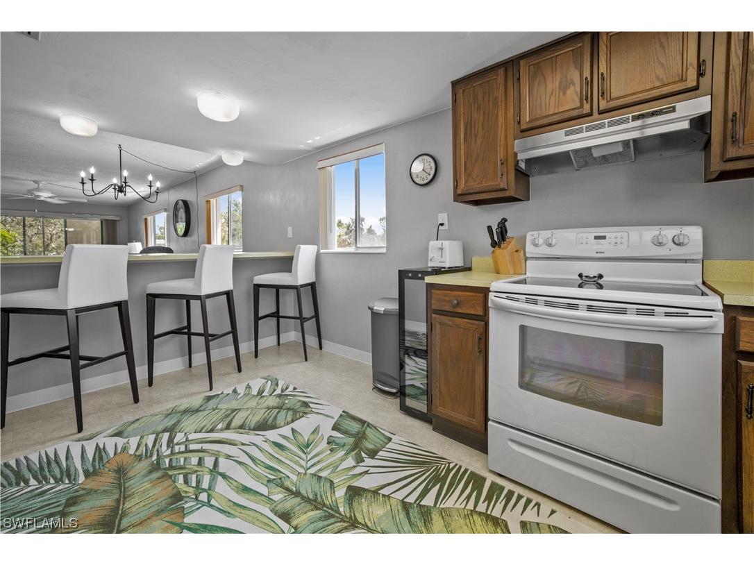 2100 Barkeley Lane #16 Fort Myers FL 33907 223052954 image1