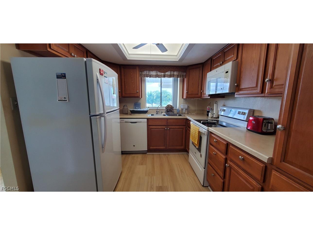 2100 Barkeley Lane #19 Fort Myers FL 33907 2026012766 image7