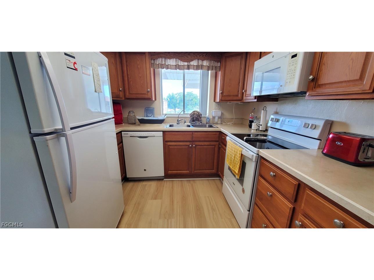 2100 Barkeley Lane #19 Fort Myers FL 33907 2026012766 image8