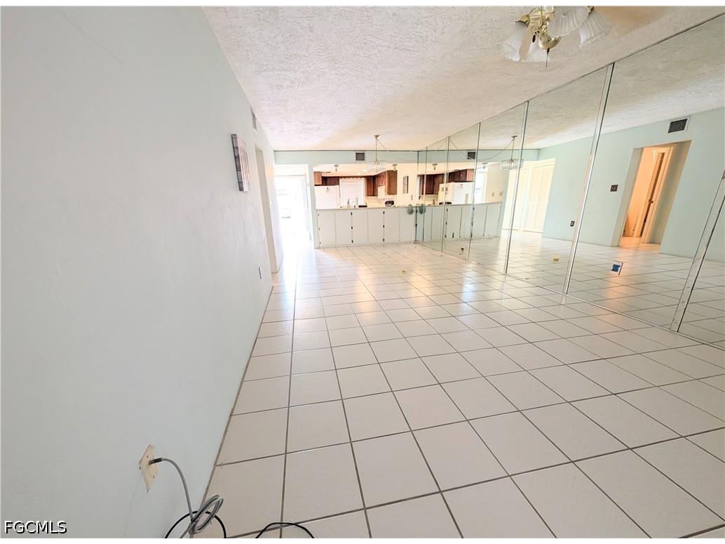 2100 Barkeley Lane #3 Fort Myers FL 33907 2026023951 image4