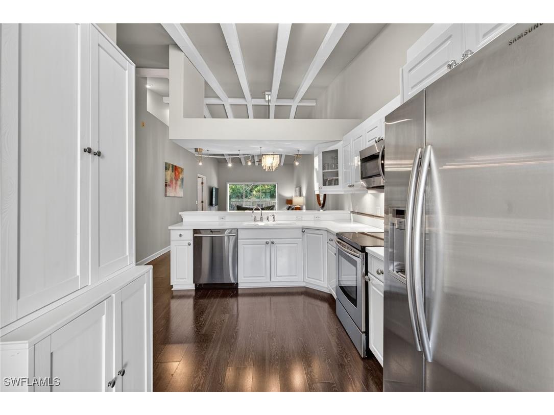 2100 Cascades Drive #4904 Naples FL 34112 225075930 image4