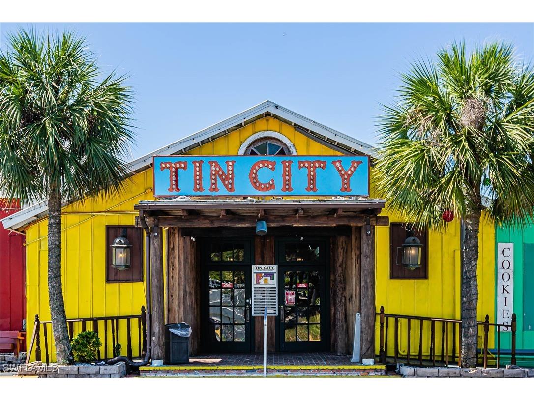 2100 Curtis Street Naples FL 34112 225078386 image32