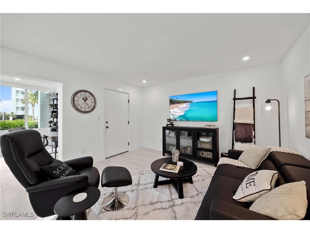 2100 Gulf Shore Boulevard N #101 Naples FL 34102 225074868 image12