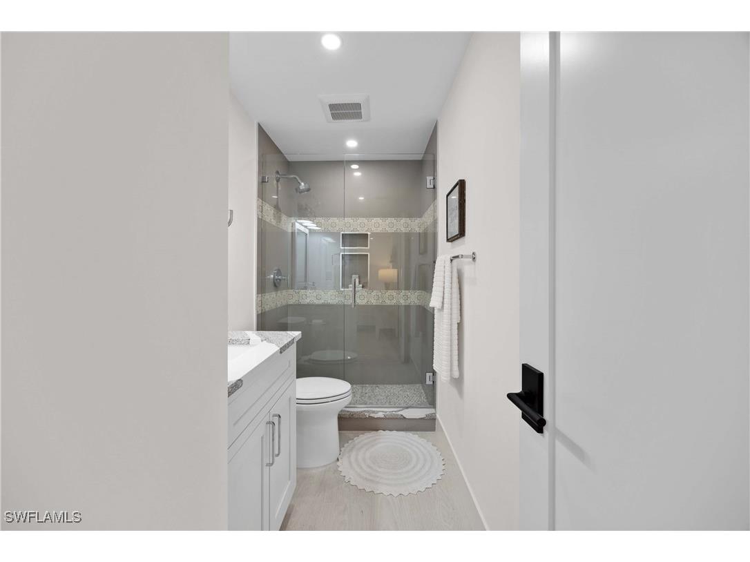 2100 Gulf Shore Boulevard N #101 Naples FL 34102 225074868 image20