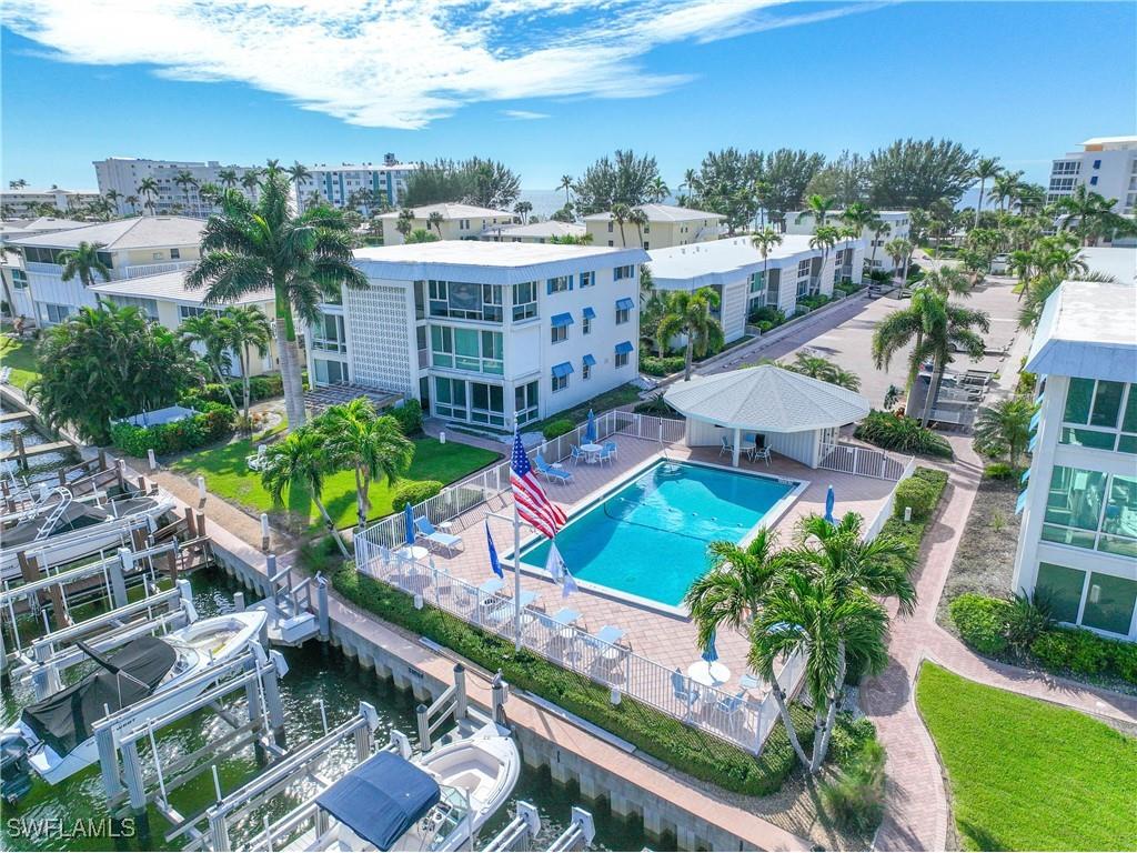 2100 Gulf Shore Boulevard N #101 Naples FL 34102 225074868 image23