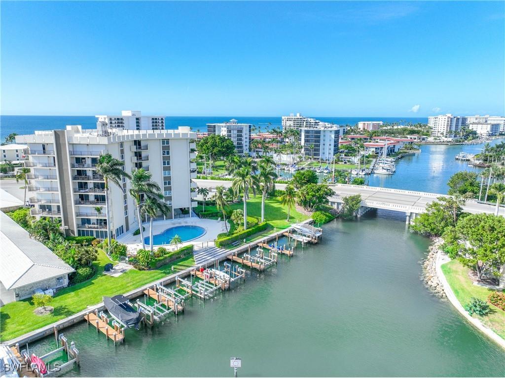 2100 Gulf Shore Boulevard N #101 Naples FL 34102 225074868 image30