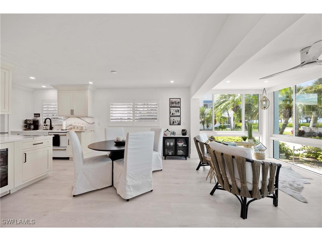 2100 Gulf Shore Boulevard N #101 Naples FL 34102 225074868 image5