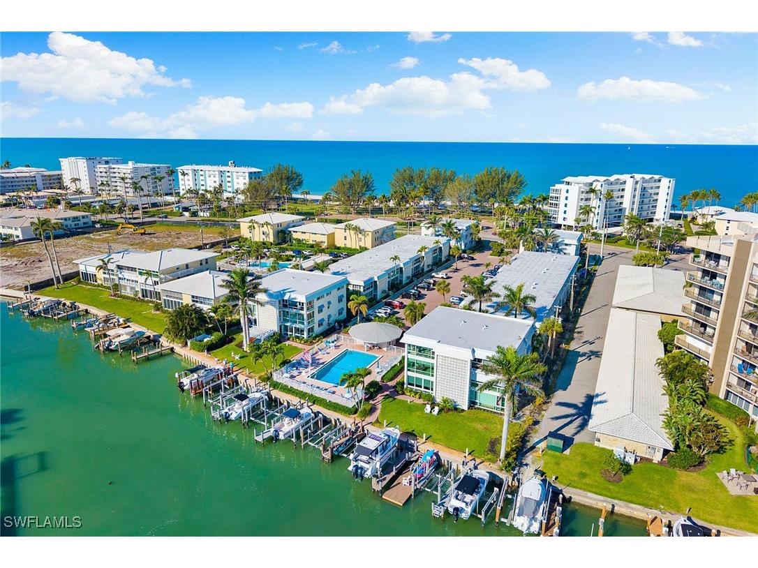 2100 Gulf Shore Boulevard N #107 Naples FL 34102 225076655 image1