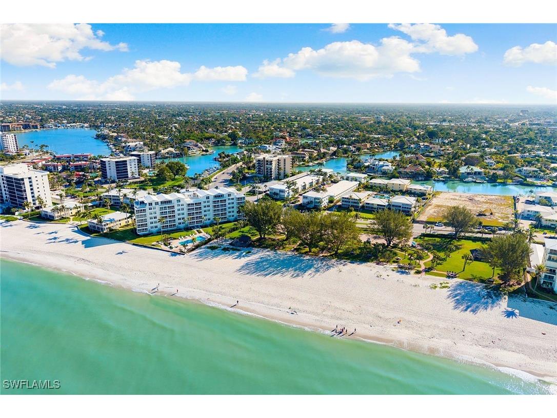 2100 Gulf Shore Boulevard N #107 Naples FL 34102 225076655 image6