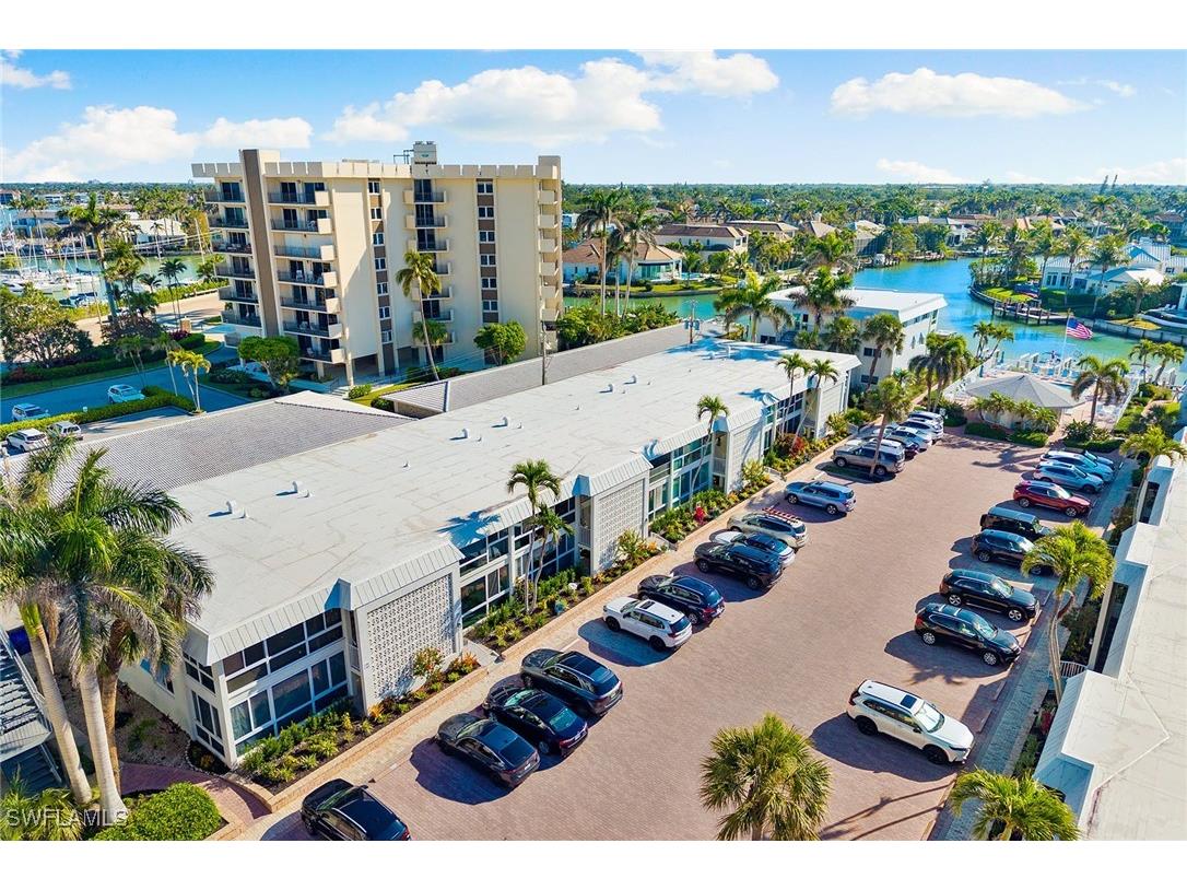 2100 Gulf Shore Boulevard N #107 Naples FL 34102 225076655 image9