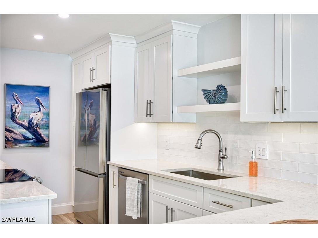 2100 Gulf Shore Boulevard N #107 Naples FL 34102 226020211 image14