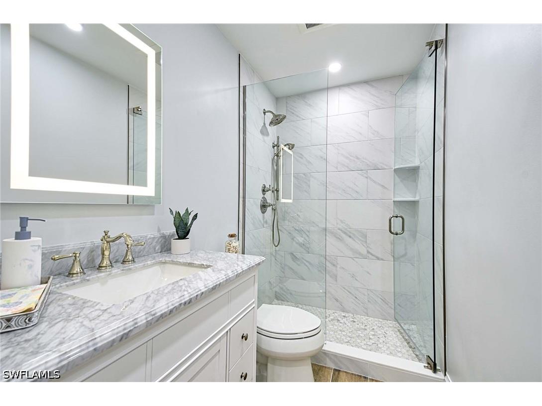 2100 Gulf Shore Boulevard N #107 Naples FL 34102 226020211 image18