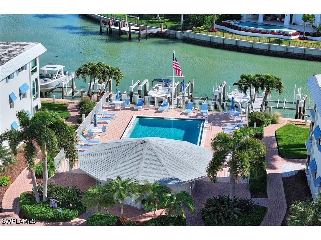 2100 Gulf Shore Boulevard N #107 Naples FL 34102 226020211 image2