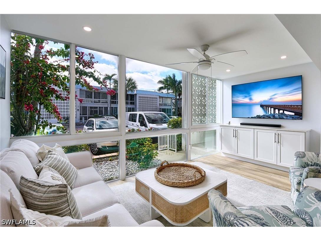 2100 Gulf Shore Boulevard N #107 Naples FL 34102 226020211 image3