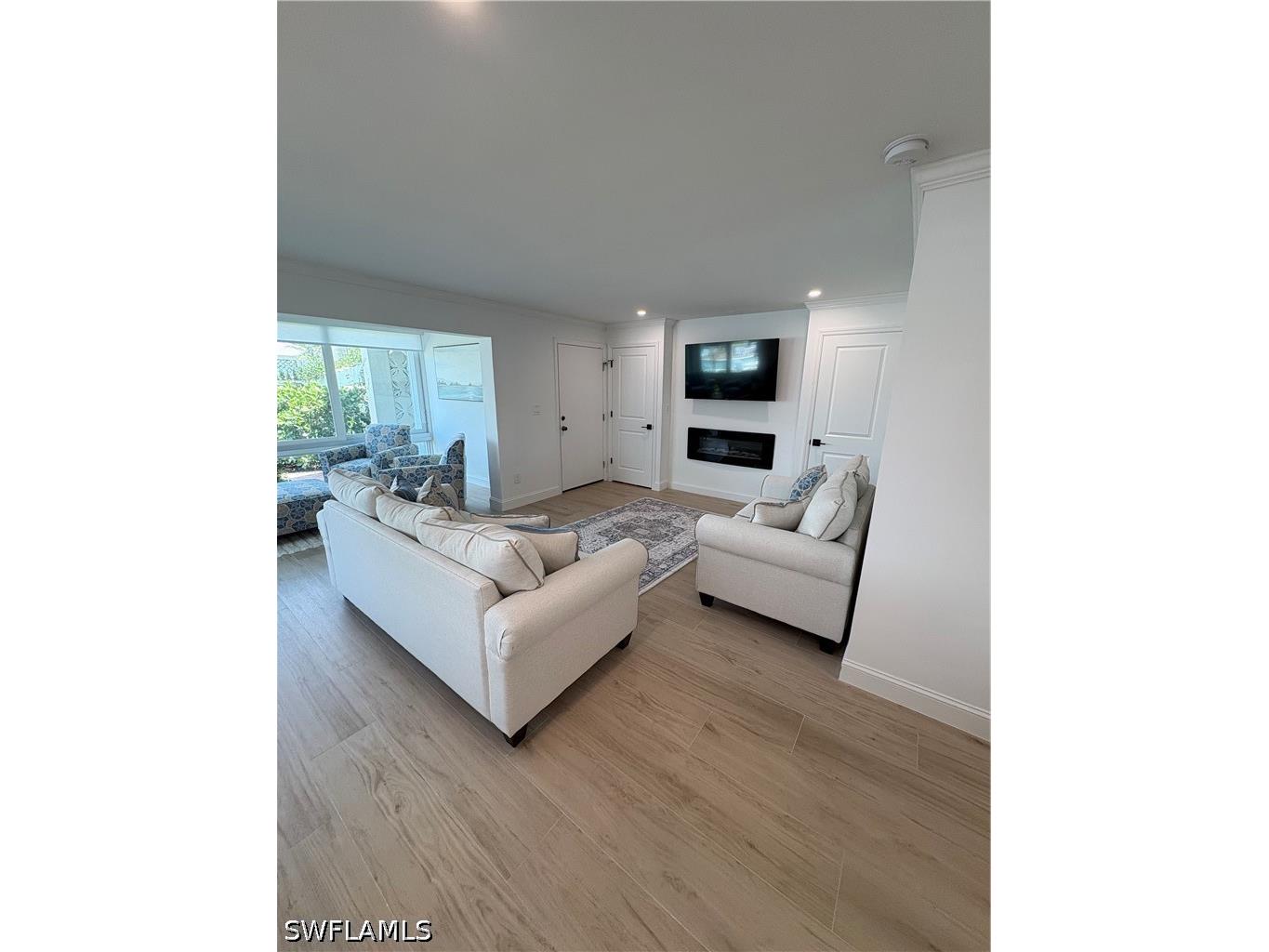 2100 Gulf Shore Boulevard N #120 Naples FL 34102 226023192 image18