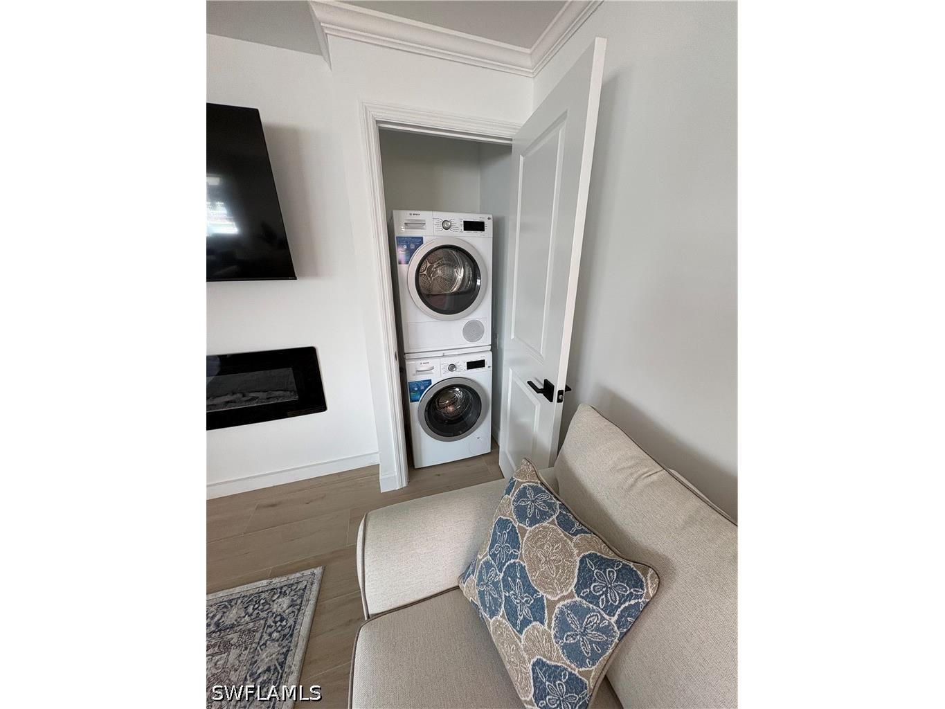 2100 Gulf Shore Boulevard N #120 Naples FL 34102 226023192 image28