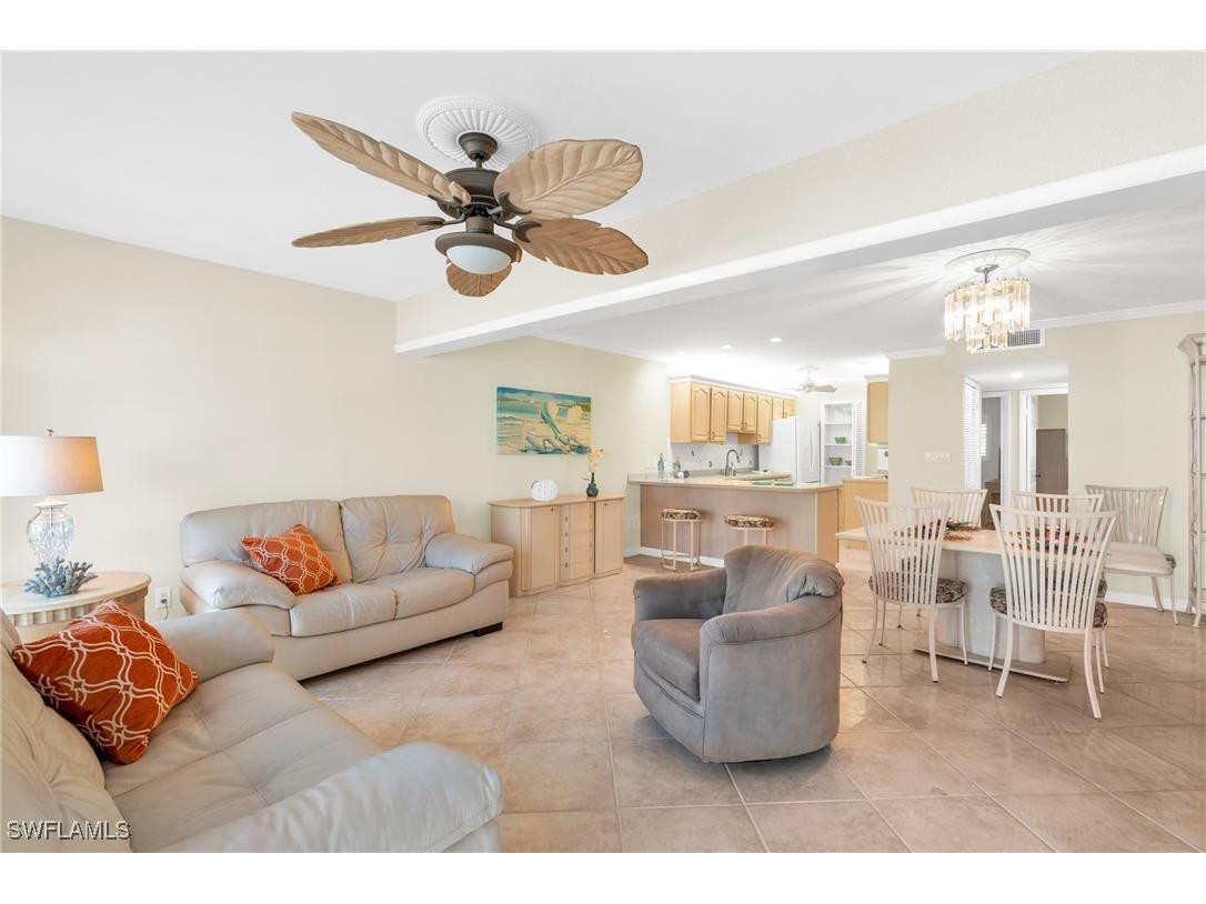 2100 Gulf Shore Boulevard N #206 Naples FL 34102 225081437 image10