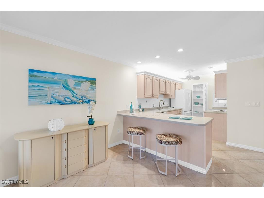 2100 Gulf Shore Boulevard N #206 Naples FL 34102 225081437 image14