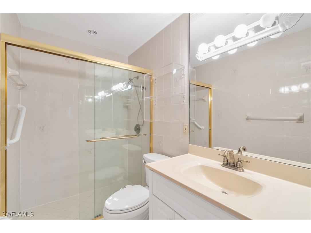 2100 Gulf Shore Boulevard N #206 Naples FL 34102 225081437 image19