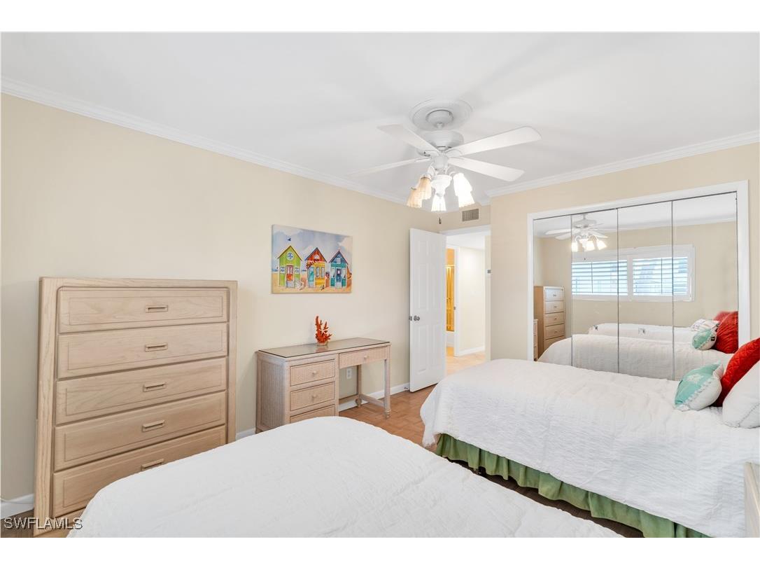 2100 Gulf Shore Boulevard N #206 Naples FL 34102 225081437 image21