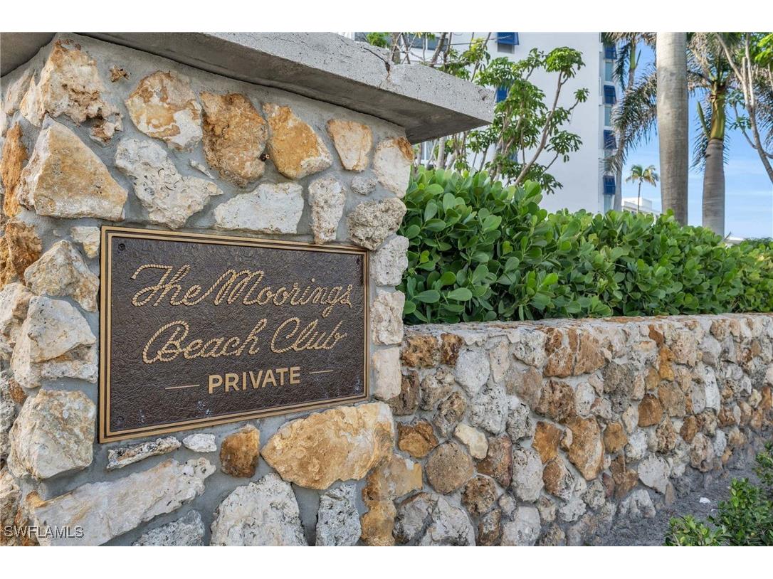 2100 Gulf Shore Boulevard N #206 Naples FL 34102 225081437 image4