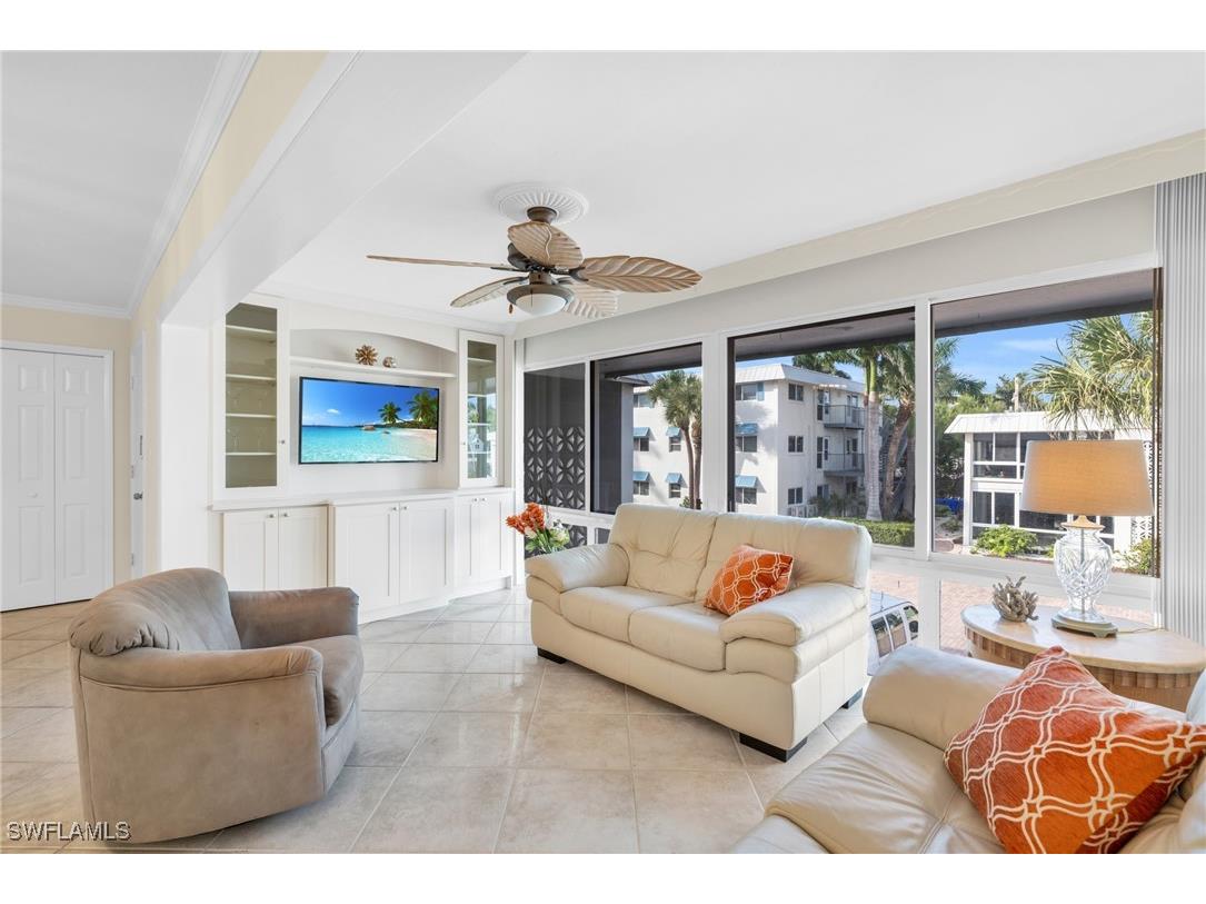 2100 Gulf Shore Boulevard N #206 Naples FL 34102 225081437 image8
