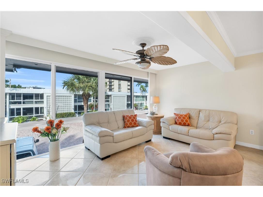 2100 Gulf Shore Boulevard N #206 Naples FL 34102 225081437 image9