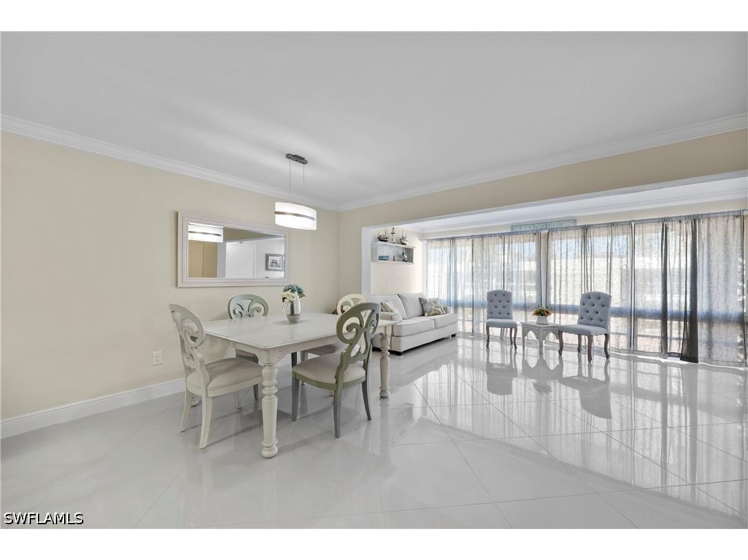 2100 Gulf Shore Boulevard N #212 Naples FL 34102 226019733 image11