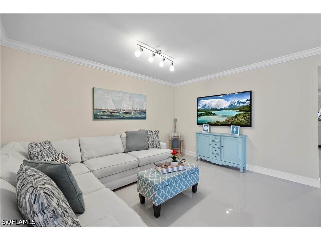 2100 Gulf Shore Boulevard N #212 Naples FL 34102 226019733 image8