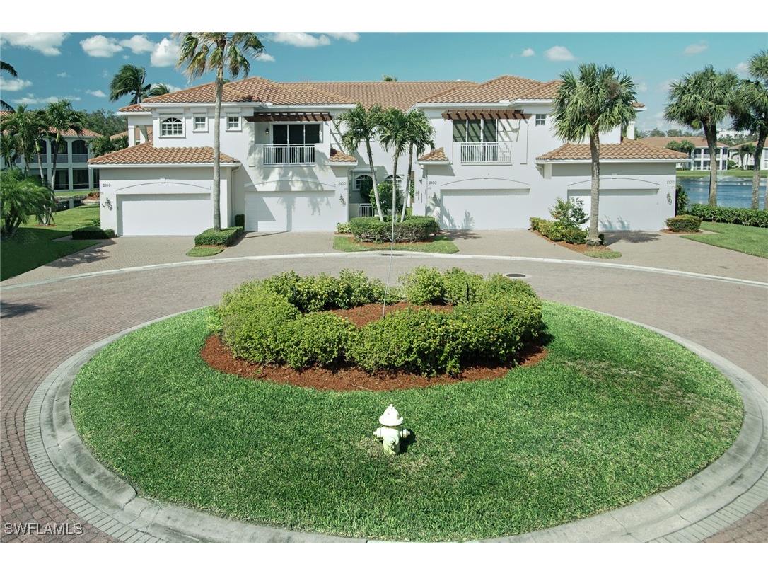 2100 L Ambiance Circle #201 Naples FL 34108 224087842 image1