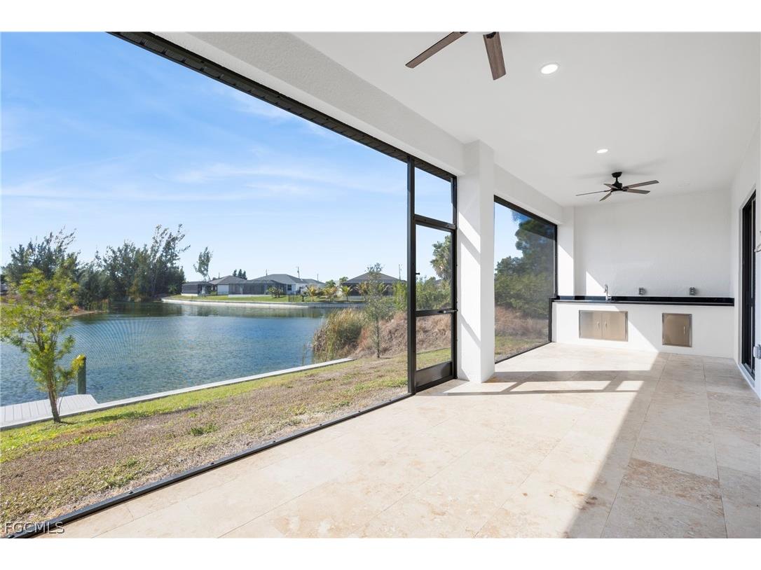 2100 NW 21st Street Cape Coral FL 33993 2025011843 image21