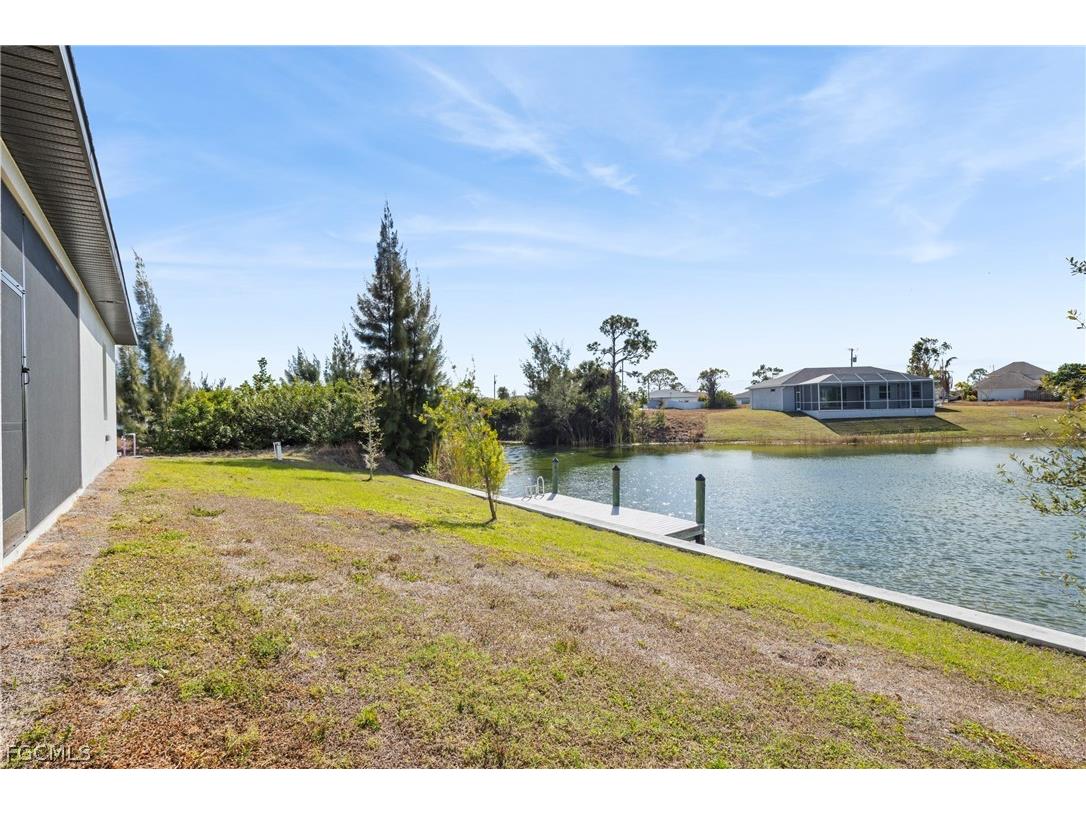 2100 NW 21st Street Cape Coral FL 33993 2025011843 image23