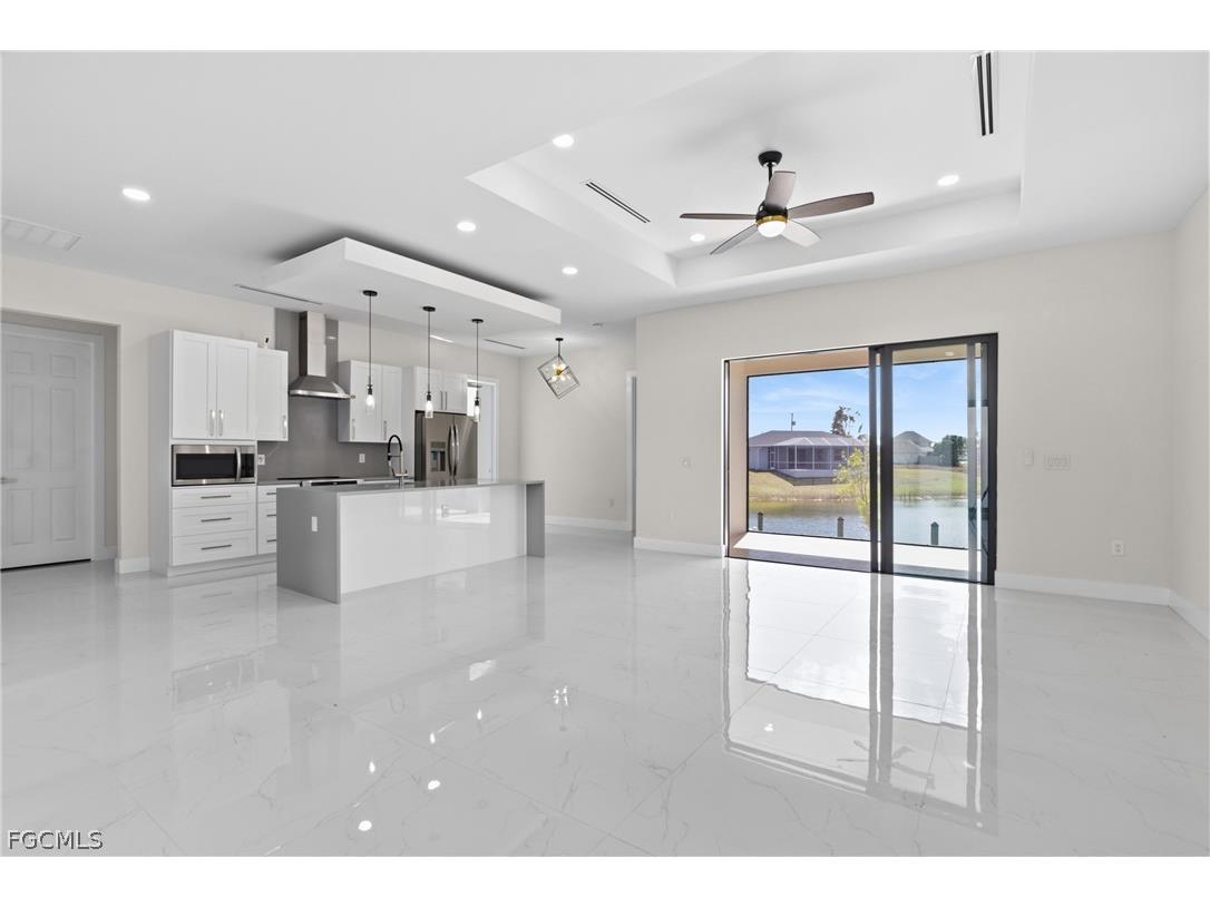 2100 NW 21st Street Cape Coral FL 33993 2025011843 image5