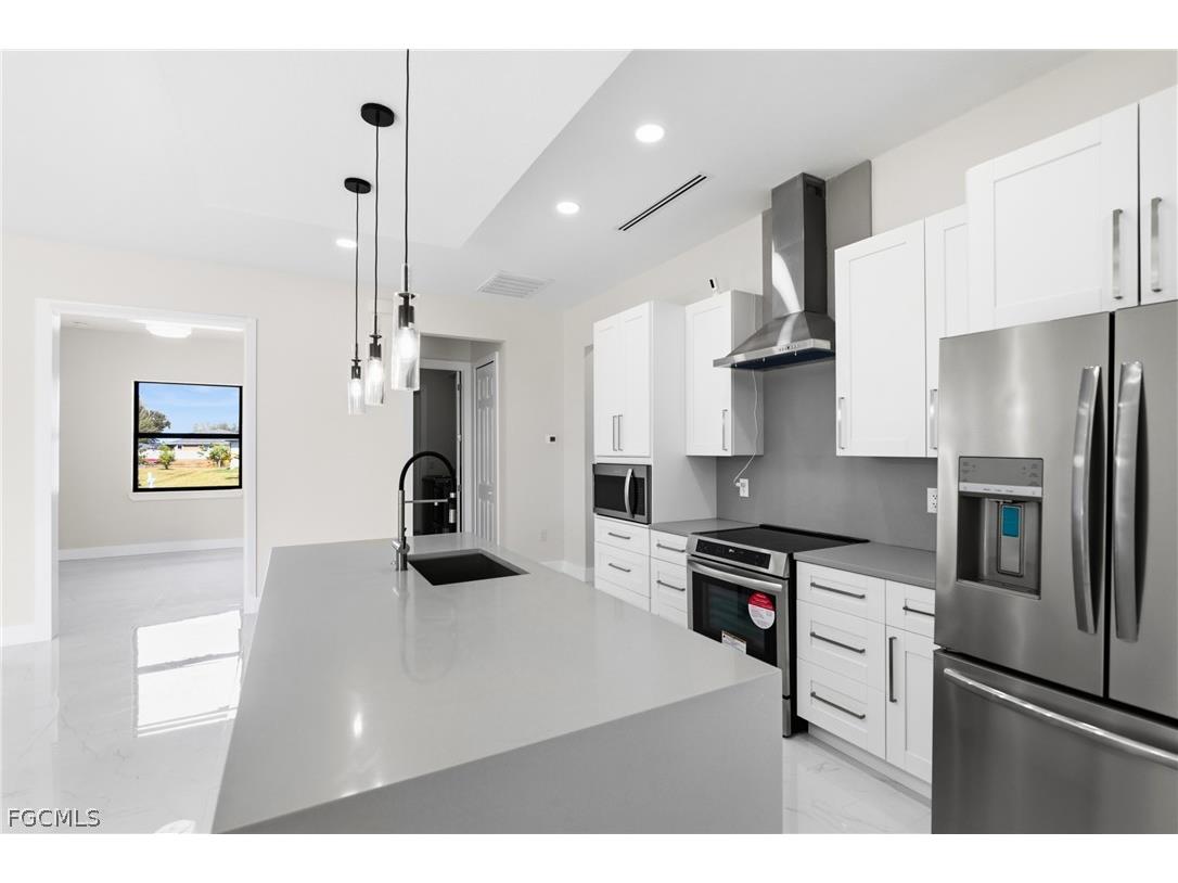 2100 NW 21st Street Cape Coral FL 33993 2025011843 image7