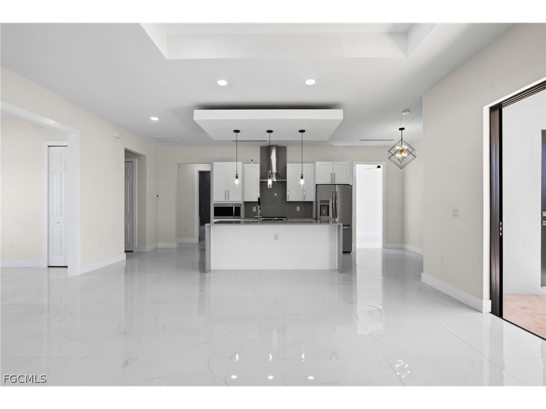 2100 NW 21st Street Cape Coral FL 33993 2025011843 image8