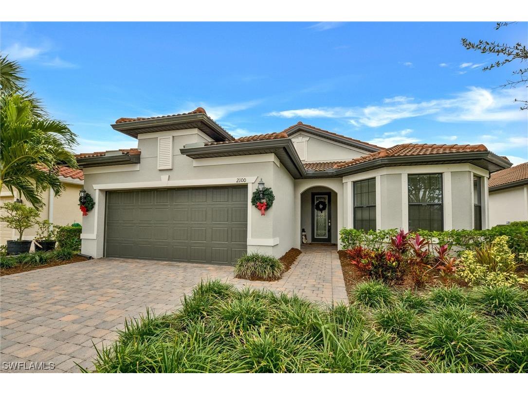 2100 Parson Street Naples FL 34120 223090909 image1