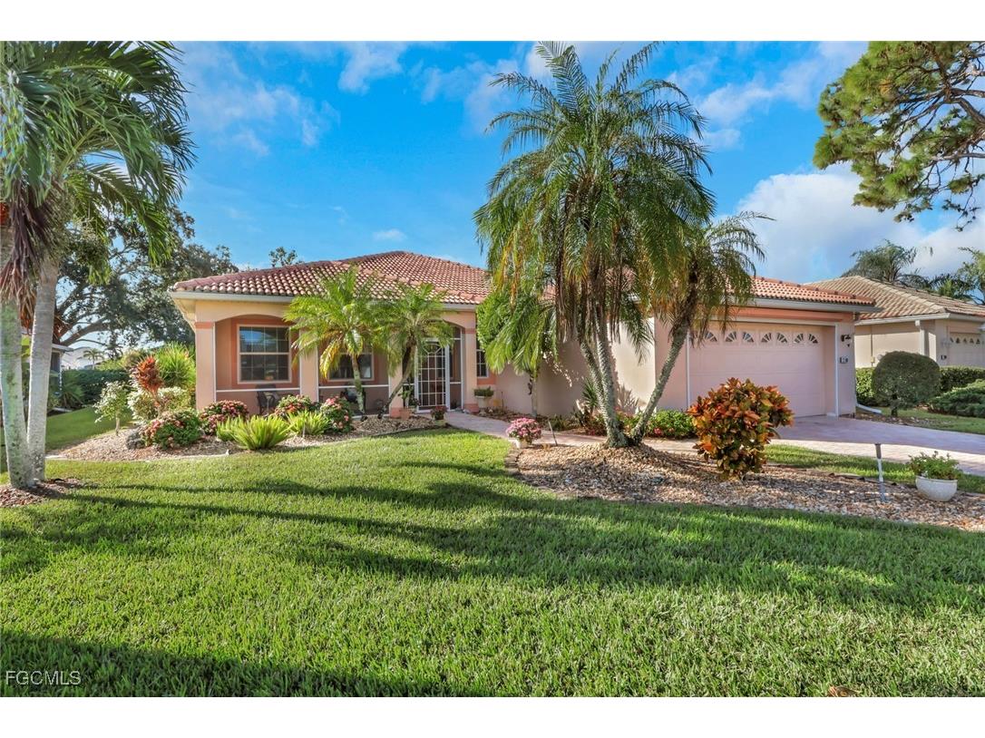 2100 Rio Nuevo Drive North Fort Myers FL 33917 2025018823 image1